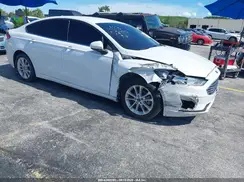 3FA6P0HD9LR122587 2020 FORD FUSION