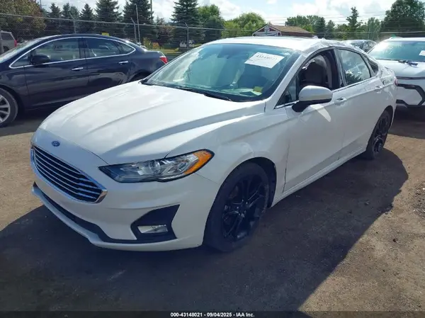 3FA6P0HD9LR124985 2020 FORD FUSION - Image 2