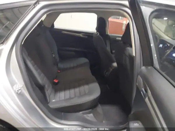 3FA6P0HD9LR126820 2020 FORD FUSION - Image 8