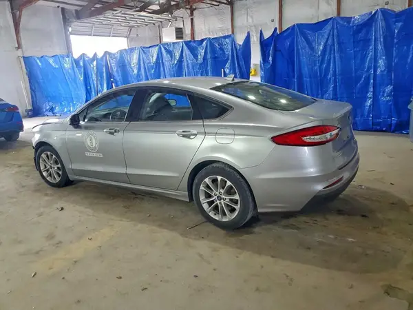 3FA6P0HD9LR135288 2020 FORD FUSION - Image 2