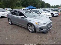 3FA6P0HD9LR142404 2020 FORD FUSION