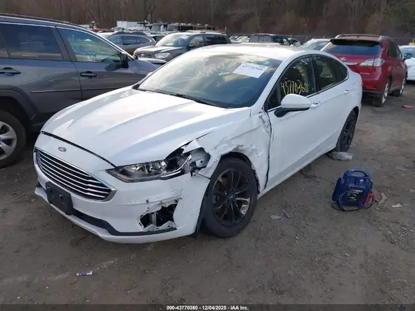 3FA6P0HD9LR143584 2020 FORD FUSION - Image 2