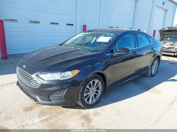 3FA6P0HD9LR145738 2020 FORD FUSION - Image 2