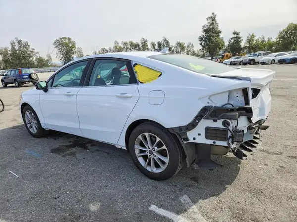 3FA6P0HD9LR149207 2020 FORD FUSION - Image 2