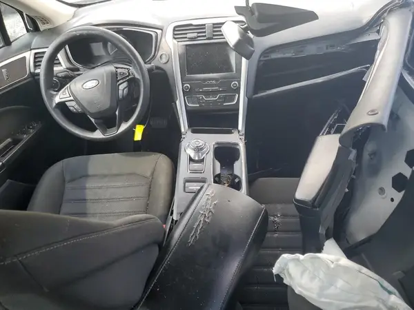 3FA6P0HD9LR160143 2020 FORD FUSION - Image 8