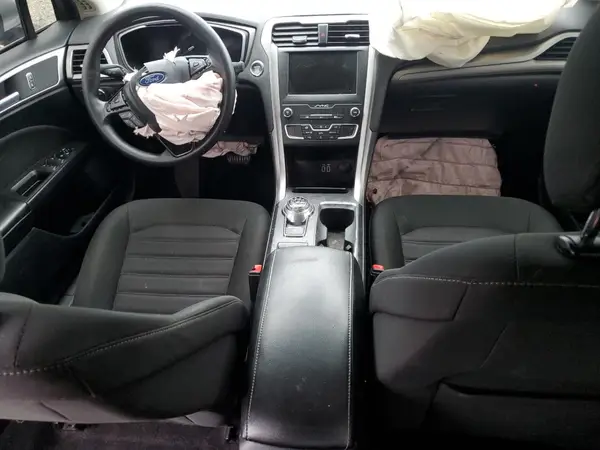 3FA6P0HD9LR161048 2020 FORD FUSION - Image 8