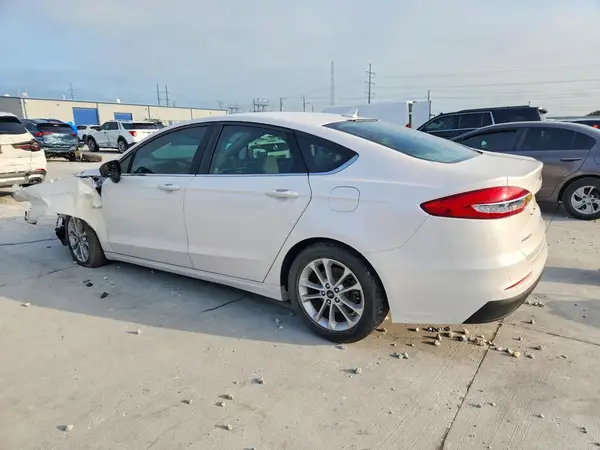 3FA6P0HD9LR167982 2020 FORD FUSION - Image 2