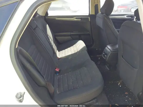 3FA6P0HD9LR172647 2020 FORD FUSION - Image 8