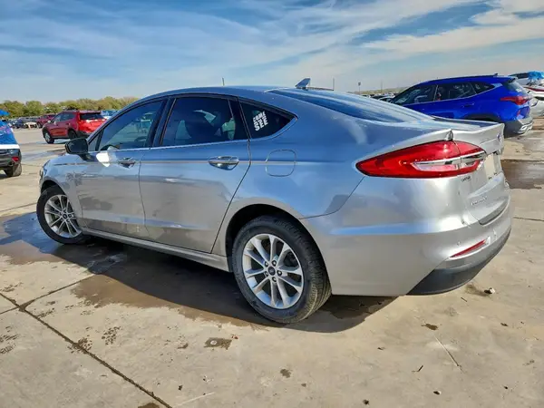 3FA6P0HD9LR188766 2020 FORD FUSION - Image 2