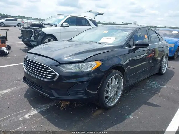 3FA6P0HD9LR191361 2020 FORD FUSION - Image 2