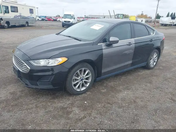 3FA6P0HD9LR191747 2020 FORD FUSION - Image 2