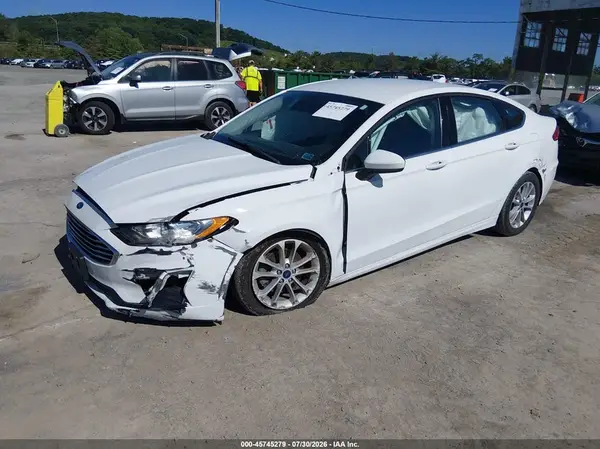3FA6P0HD9LR212306 2020 FORD FUSION - Image 2