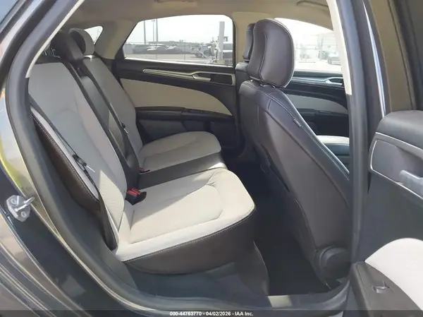 3FA6P0HD9LR220888 2020 FORD FUSION - Image 8