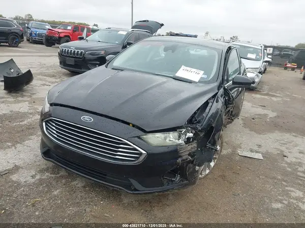 3FA6P0HD9LR220891 2020 FORD FUSION - Image 2