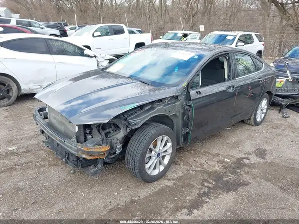3FA6P0HD9LR226481 2020 FORD FUSION - Image 2