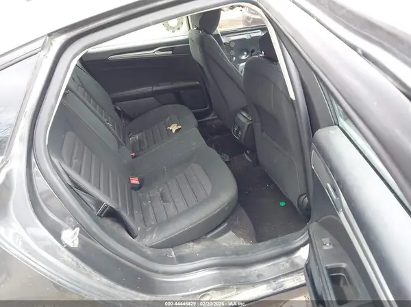 3FA6P0HD9LR226481 2020 FORD FUSION - Image 8