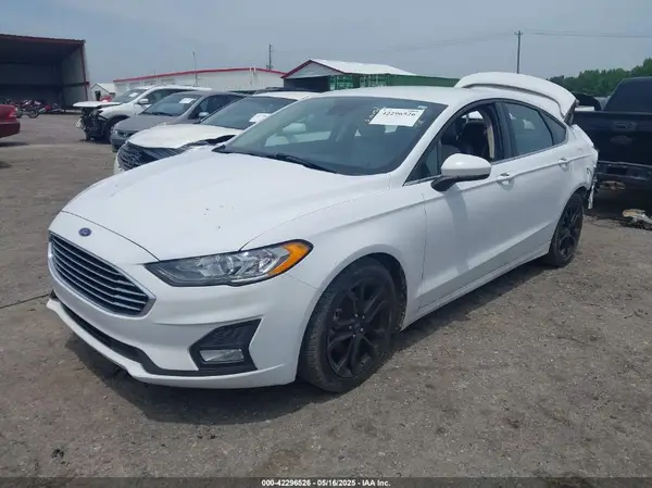 3FA6P0HD9LR226500 2020 FORD FUSION - Image 2