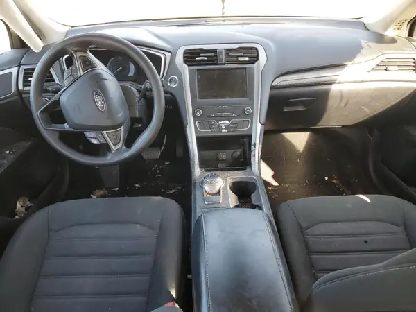 3FA6P0HD9LR235648 2020 FORD FUSION - Image 8