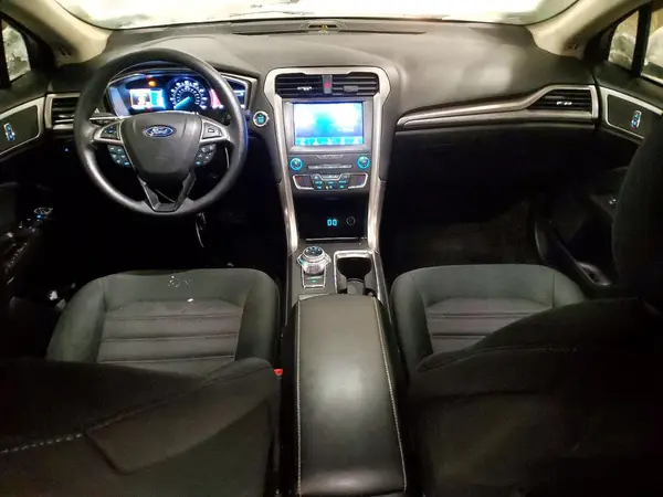 3FA6P0HD9LR236041 2020 FORD FUSION - Image 8