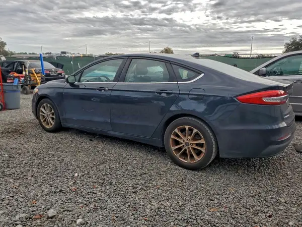 3FA6P0HD9LR238713 2020 FORD FUSION - Image 2