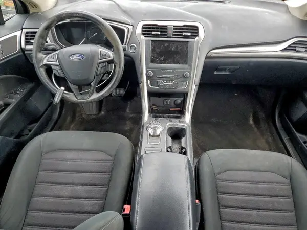 3FA6P0HD9LR238713 2020 FORD FUSION - Image 8