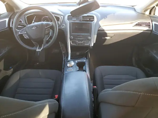 3FA6P0HD9LR247590 2020 FORD FUSION - Image 8