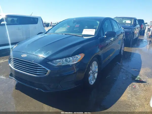 3FA6P0HD9LR251879 2020 FORD FUSION - Image 2