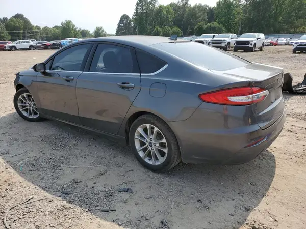 3FA6P0HD9LR252028 2020 FORD FUSION - Image 2