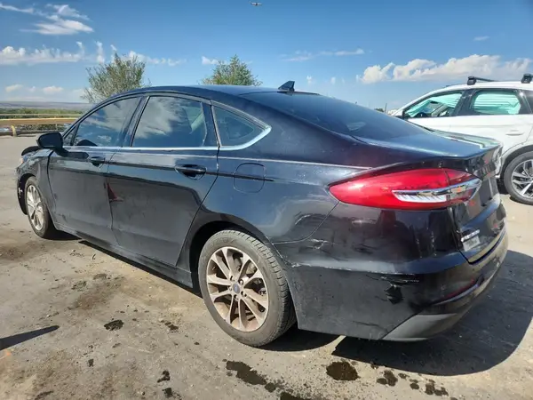 3FA6P0HD9LR255379 2020 FORD FUSION - Image 2