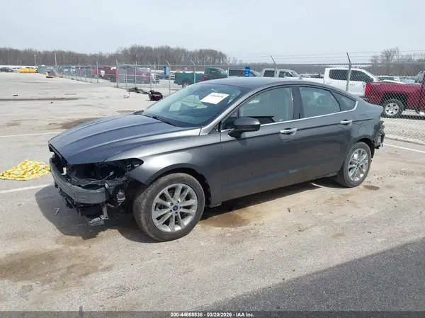 3FA6P0HD9LR257116 2020 FORD FUSION - Image 2