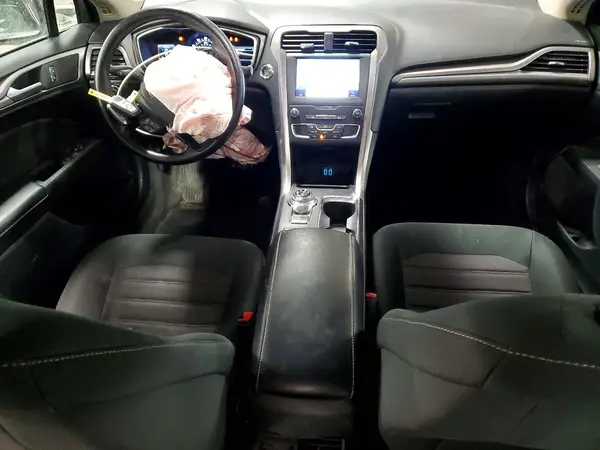 3FA6P0HD9LR257567 2020 FORD FUSION - Image 8
