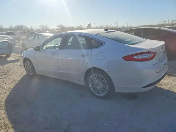3FA6P0HDXGR114262 2016 FORD FUSION - Image 2
