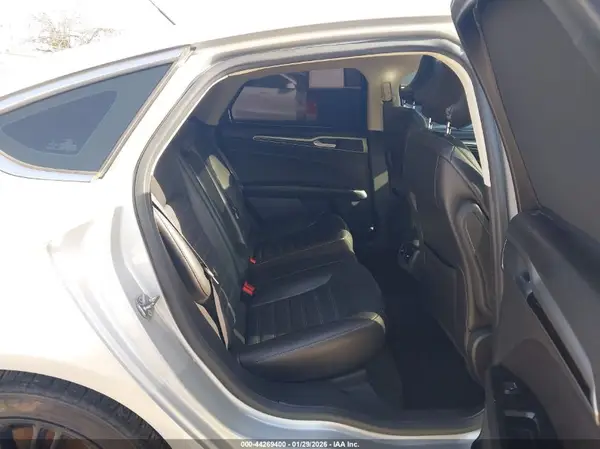 3FA6P0HDXGR166300 2016 FORD FUSION - Image 8