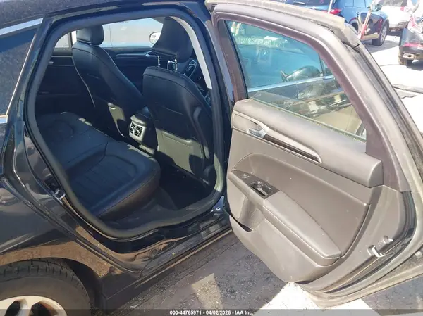 3FA6P0HDXGR209517 2016 FORD FUSION - Image 8