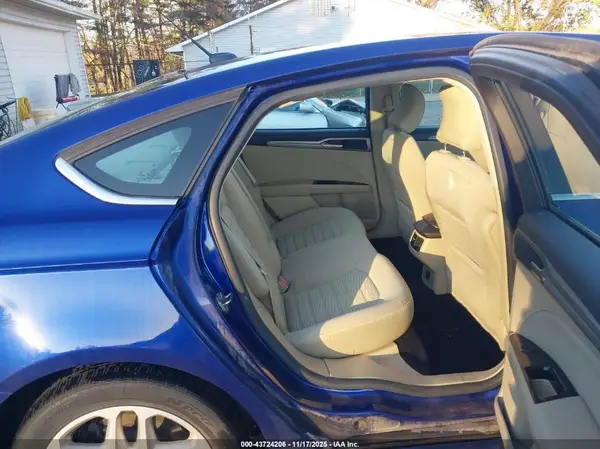 3FA6P0HDXGR240993 2016 FORD FUSION - Image 8