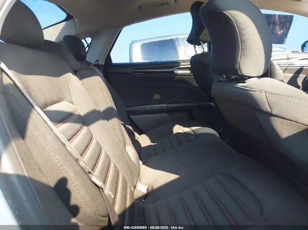 3FA6P0HDXGR286615 2016 FORD FUSION - Image 8