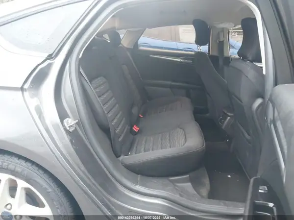 3FA6P0HDXGR379215 2016 FORD FUSION - Image 8