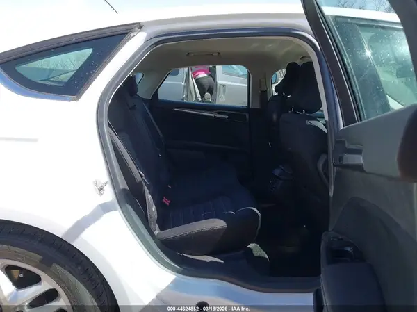 3FA6P0HDXGR386150 2016 FORD FUSION - Image 8