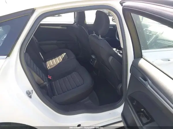3FA6P0HDXGR403268 2016 FORD FUSION - Image 8