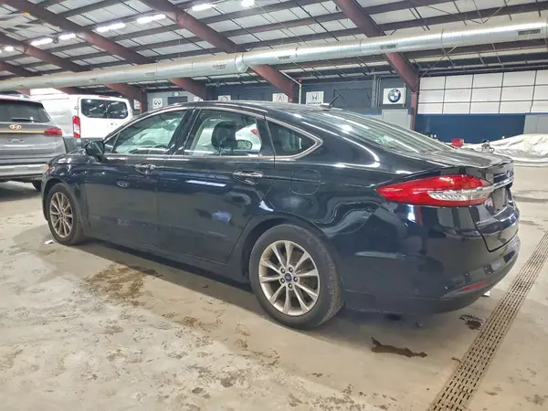 3FA6P0HDXHR114781 2017 FORD FUSION - Image 2