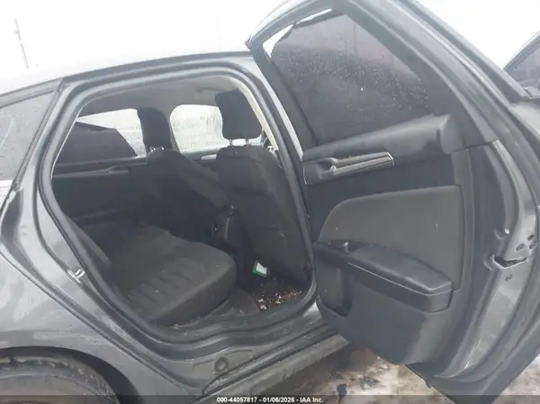 3FA6P0HDXHR118636 2017 FORD FUSION - Image 8