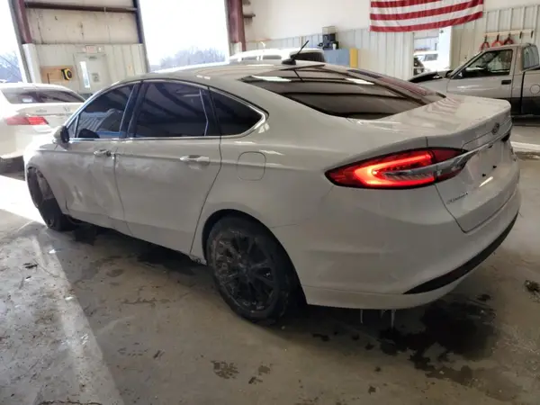 3FA6P0HDXHR122590 2017 FORD FUSION - Image 2