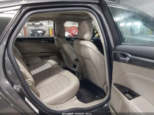 3FA6P0HDXHR124937 2017 FORD FUSION - Image 8