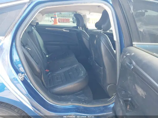 3FA6P0HDXHR129541 2017 FORD FUSION - Image 8
