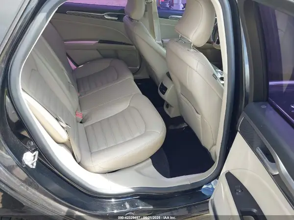 3FA6P0HDXHR130429 2017 FORD FUSION - Image 8