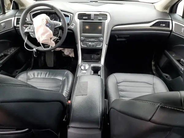 3FA6P0HDXHR137428 2017 FORD FUSION - Image 8