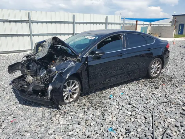 3FA6P0HDXHR137932 2017 FORD FUSION - Image 1