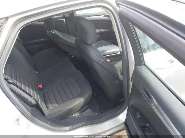 3FA6P0HDXHR178187 2017 FORD FUSION - Image 8