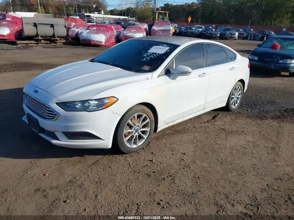 3FA6P0HDXHR225766 2017 FORD FUSION - Image 2