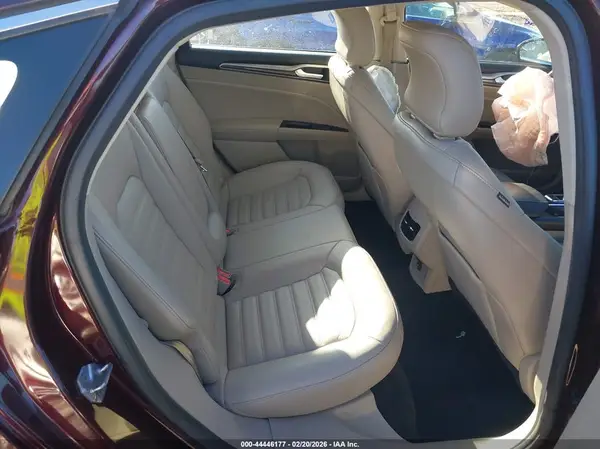 3FA6P0HDXHR226125 2017 FORD FUSION - Image 8